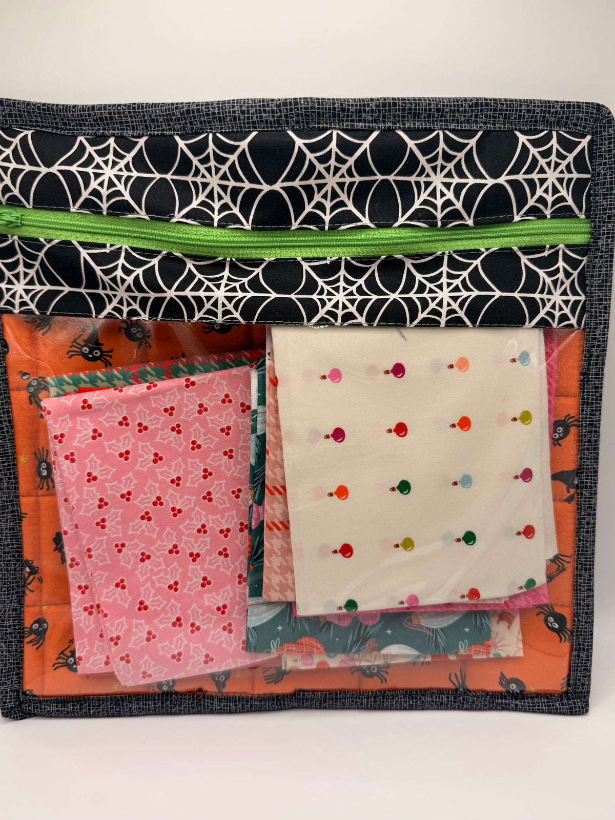 Spider Vinyl Project Bag - 001